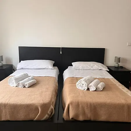 Apartment Central For 5 People
